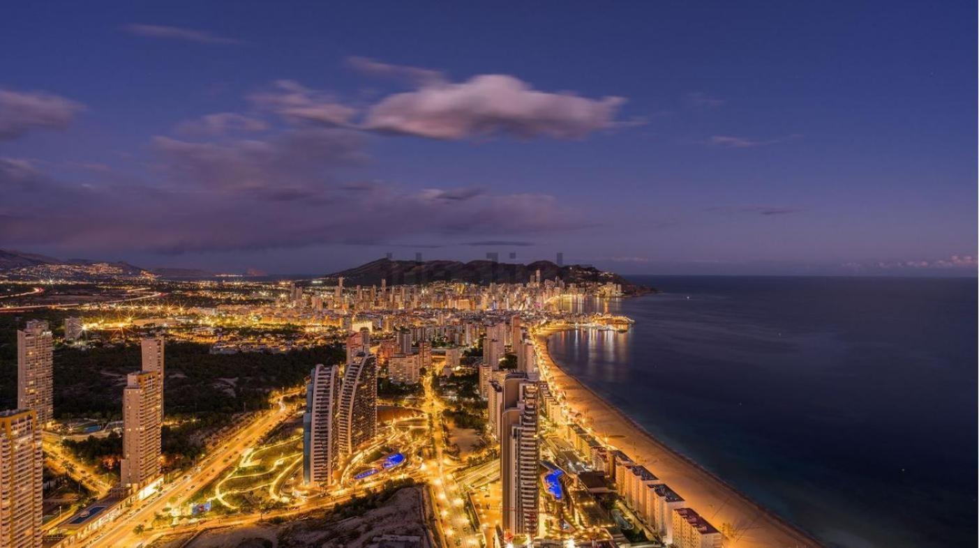 Intempo Luxury Ocean Views Resort Бенидорм Экстерьер фото