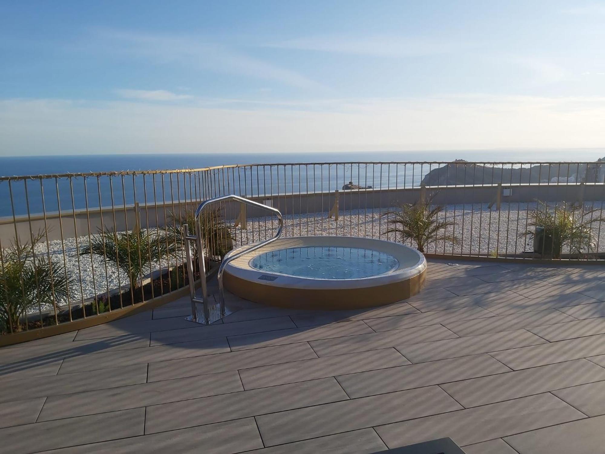 Intempo Luxury Ocean Views Resort Бенидорм Экстерьер фото