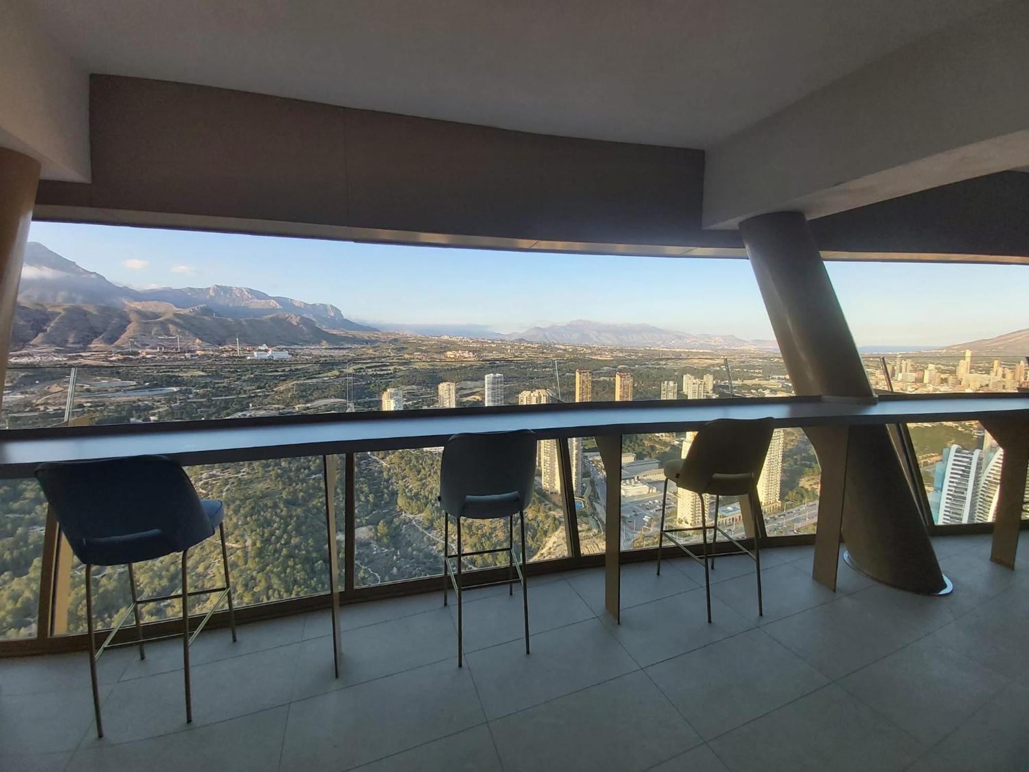 Intempo Luxury Ocean Views Resort Бенидорм Экстерьер фото